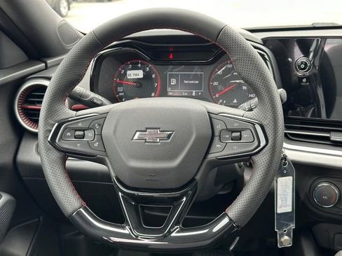 New 2026 Chevrolet Trax RS FWD image 7
