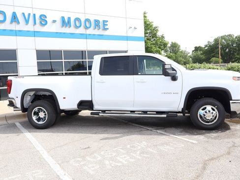 New 2026 Chevrolet Silverado 3500 LT w/ Safety Package AWD/4WD image 5
