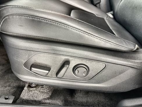 Used 2024 Kia Sportage EX FWD image 14
