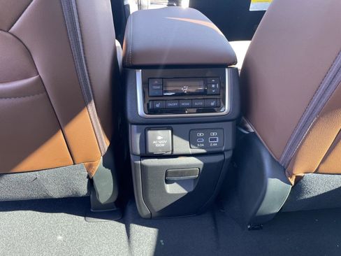 New 2026 Subaru Ascent Touring AWD/4WD image 25