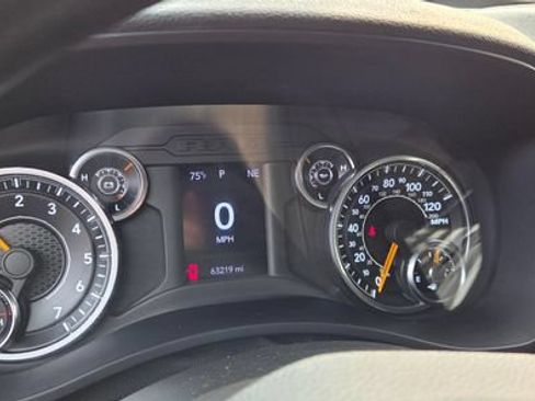 Used 2022 RAM 2500 Tradesman AWD/4WD image 18