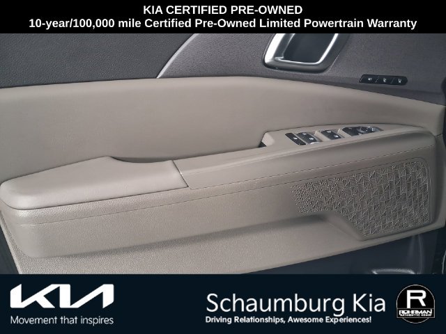 Certified 2026 Kia Carnival EX FWD image 18