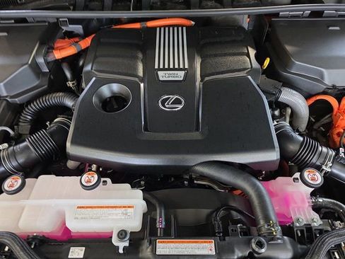 New 2026 Lexus LX 700h Overtrail image 33