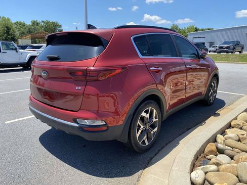 Used 2021 Kia Sportage EX w/ EX Technology Package FWD image 7