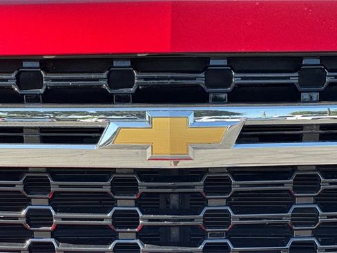 Used 2023 Chevrolet Suburban LS w/ Driver Alert Package image 39