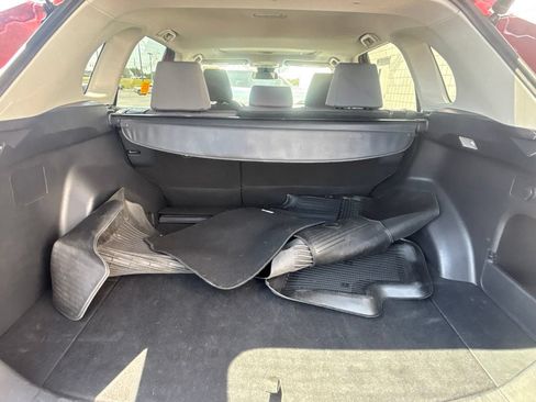Used 2019 Toyota RAV4 XLE w/ Convenience Package AWD/4WD image 32