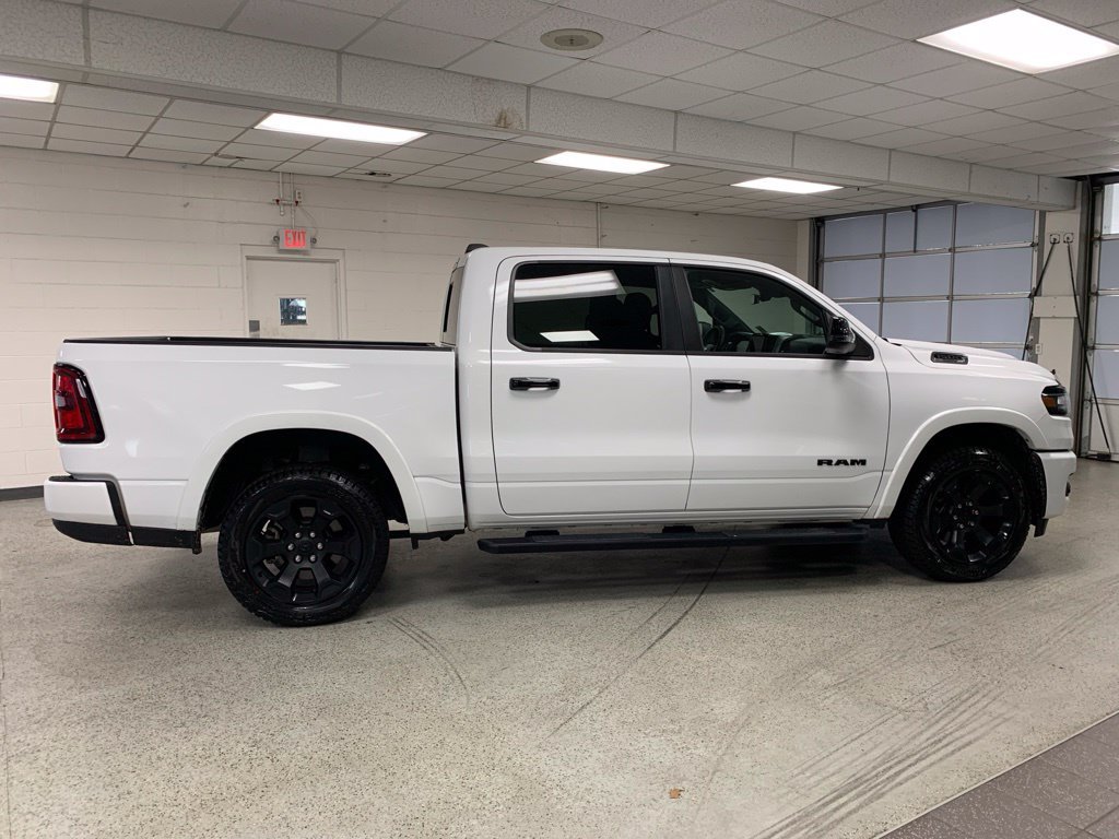 Certified 2025 RAM 1500 Big Horn AWD/4WD image 9