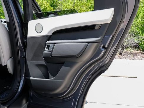 New 2026 Land Rover Discovery S AWD/4WD image 55