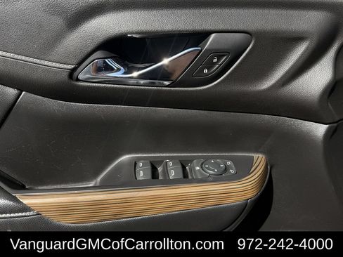Used 2019 GMC Acadia SLE AWD/4WD image 25