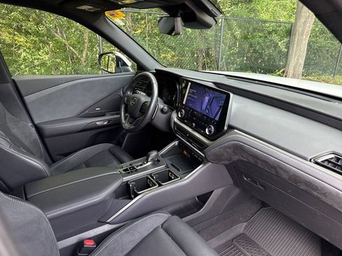 Used 2024 Lexus TX 350 AWD w/ Technology Package image 10