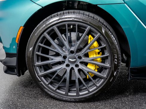 Used 2023 Aston Martin DBX 707 image 20