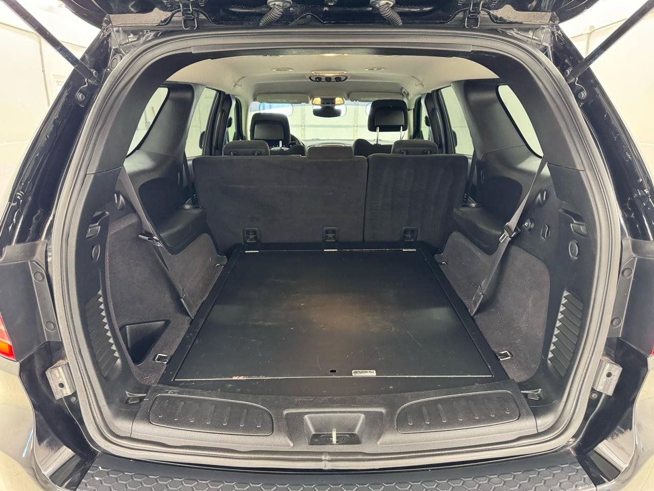 Used 2020 Dodge Durango SXT RWD image 6
