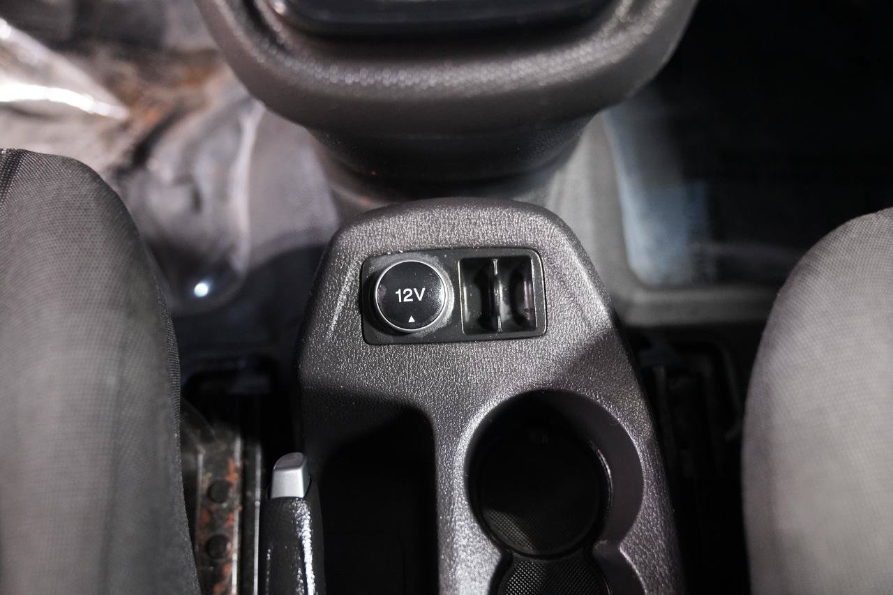 Used 2014 Ford Transit Connect XL FWD image 29