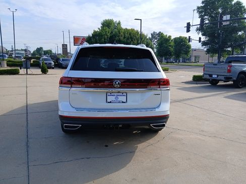 New 2026 Volkswagen Atlas SEL AWD/4WD image 7
