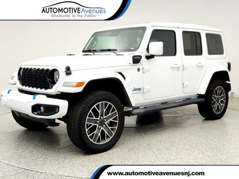 Used 2024 Jeep Wrangler High Altitude AWD/4WD image 1