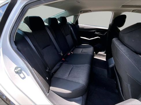 Used 2024 Honda Accord EX image 19