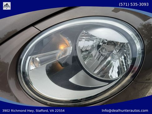 Used 2014 Volkswagen Beetle 2.5 FWD image 10
