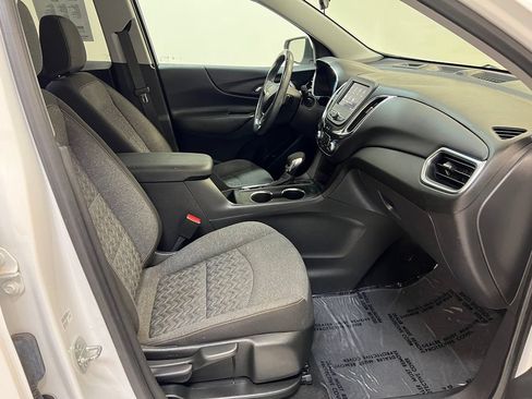 Used 2022 Chevrolet Equinox LT AWD/4WD image 33