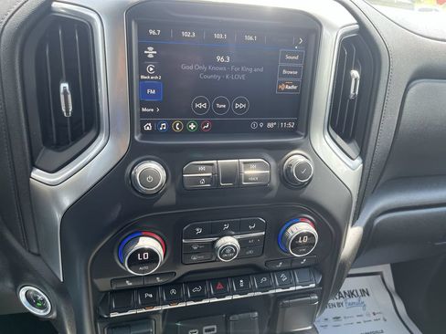 Used 2021 Chevrolet Silverado 1500 LT Trail Boss w/ Convenience Package II AWD/4WD image 22