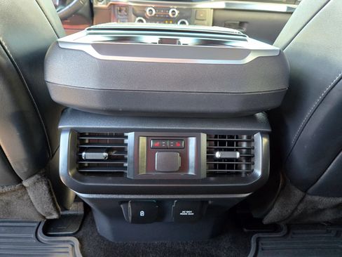 Used 2022 Ford F150 Raptor w/ Equipment Group 801A High AWD/4WD image 17