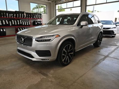 Used 2021 Volvo XC90 T6 Momentum w/ Advanced Package AWD/4WD image 8