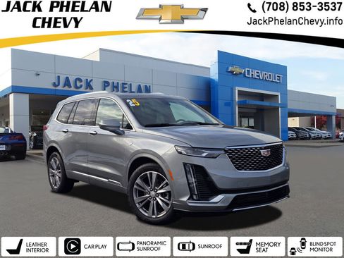 Certified 2025 Cadillac XT6 Premium Luxury image 1