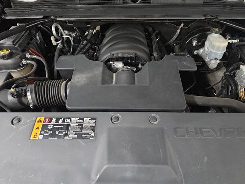 Used 2018 Chevrolet Tahoe Premier AWD/4WD image 14
