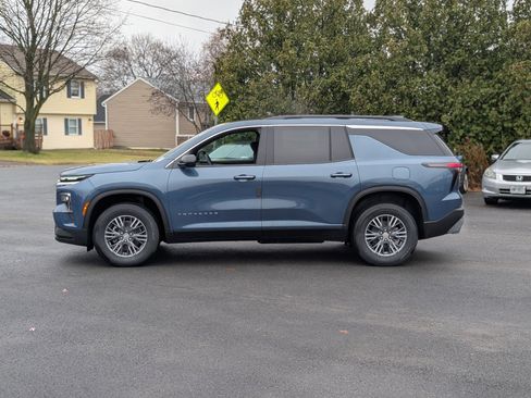 New 2026 Chevrolet Traverse LT w/ Driver Confidence Package image 12