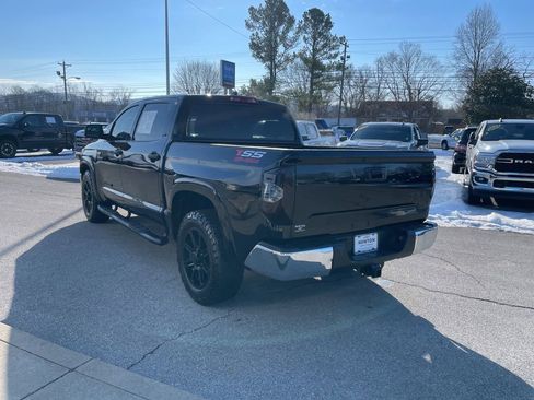 Used 2020 Toyota Tundra SR5 w/ SR5 Upgrade Package image 48