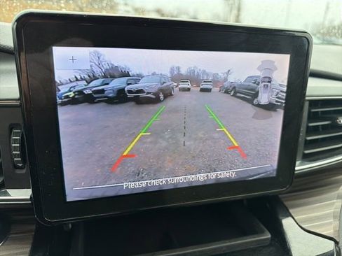 Certified 2023 Ford Explorer Limited image 24