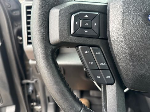 Used 2018 Ford F150 XLT w/ Equipment Group 302A Luxury image 16