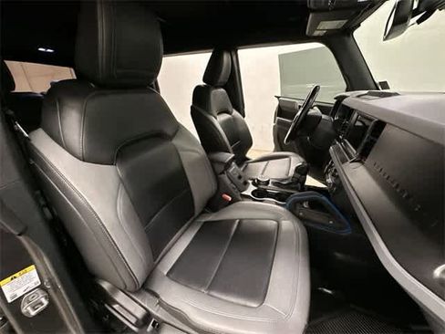 Certified 2022 Ford Bronco Black Diamond image 22