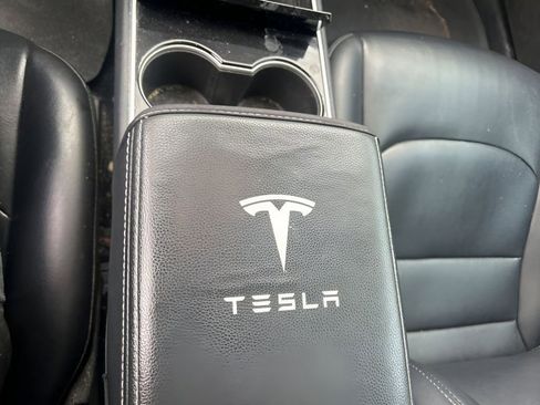 Used 2018 Tesla Model 3 Long Range image 24