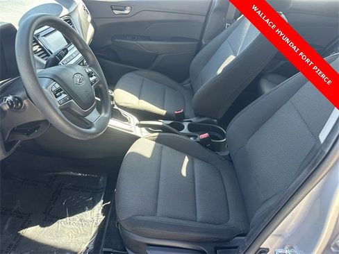 Used 2022 Hyundai Accent SE image 16