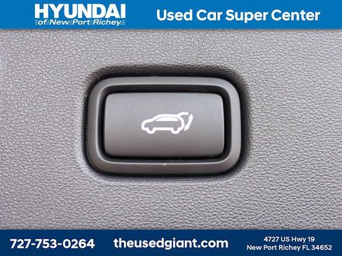 Used 2026 Hyundai Tucson Limited FWD image 13