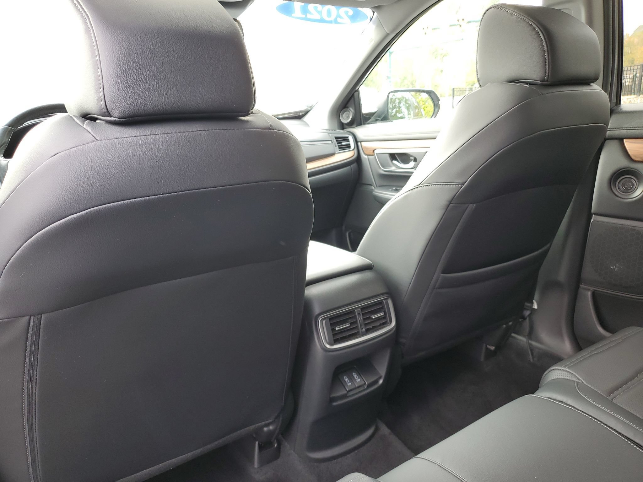 Used 2021 Honda CR-V Touring image 32