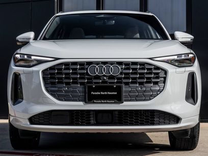 Used 2025 Audi Q5 Premium Plus w/ Premium Plus