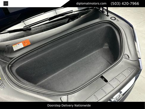 Used 2018 Tesla Model X 100D image 44