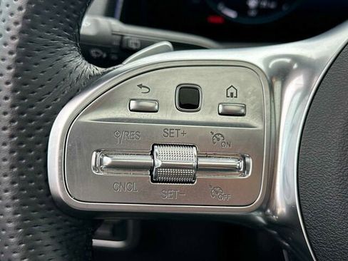 Certified 2023 Mercedes-Benz GLB 250 4MATIC image 29