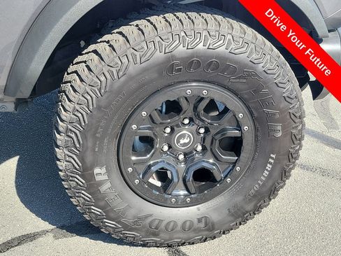Used 2023 Ford Bronco Wildtrak AWD/4WD image 34