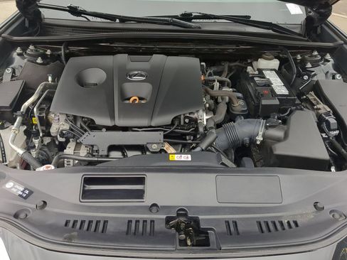 Used 2021 Lexus ES 250 w/ Premium Package image 17