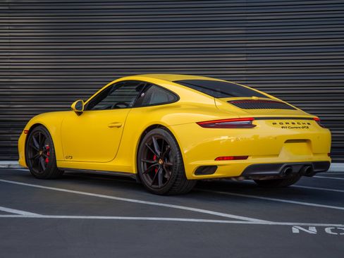 Certified 2017 Porsche 911 Carrera GTS RWD image 3