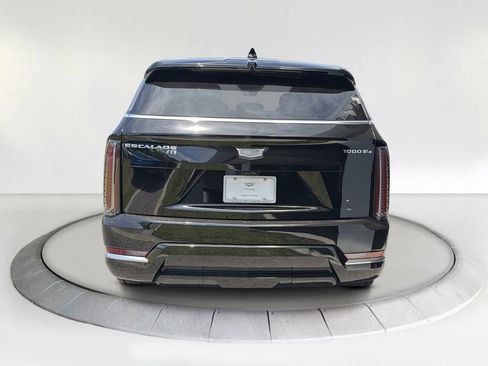 New 2026 Cadillac Escalade IQ Luxury 1 AWD/4WD image 4