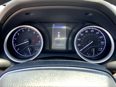 Used 2023 Toyota Camry LE w/ Convenience Package FWD image 25