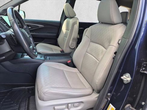 Used 2019 Honda Passport EX-L image 16