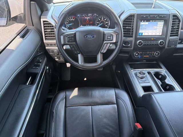 Used 2019 Ford Expedition XLT w/ Equipment Group 202A RWD image 14