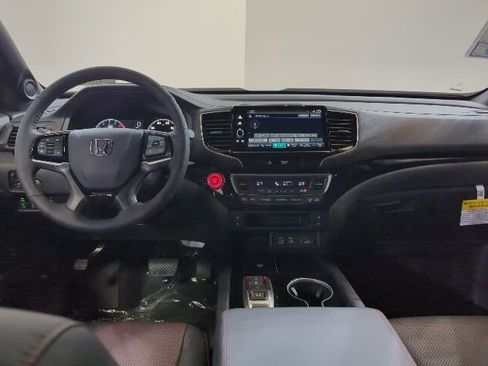 New 2026 Honda Ridgeline Black Edition image 10
