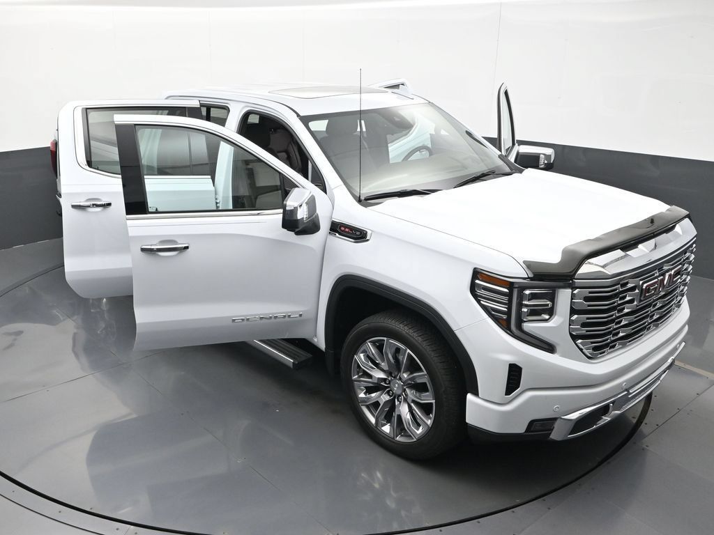 Used 2026 GMC Sierra 1500 Denali w/ Denali Reserve Package AWD/4WD image 33