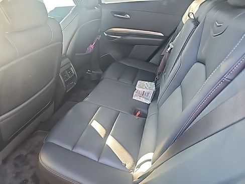 Used 2022 Cadillac XT4 Premium Luxury w/ Enhanced Visibility Package image 6