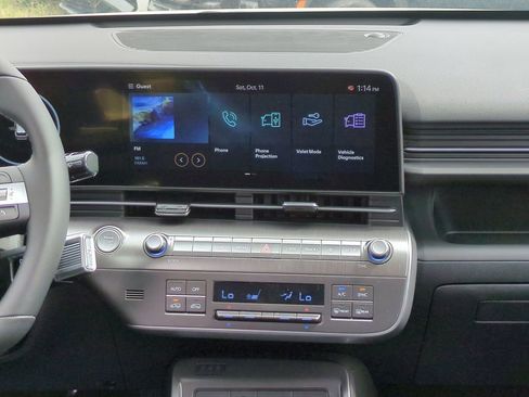 New 2026 Hyundai Kona SEL Premium image 17